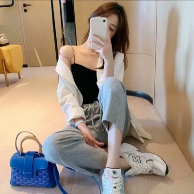非亲姐妹